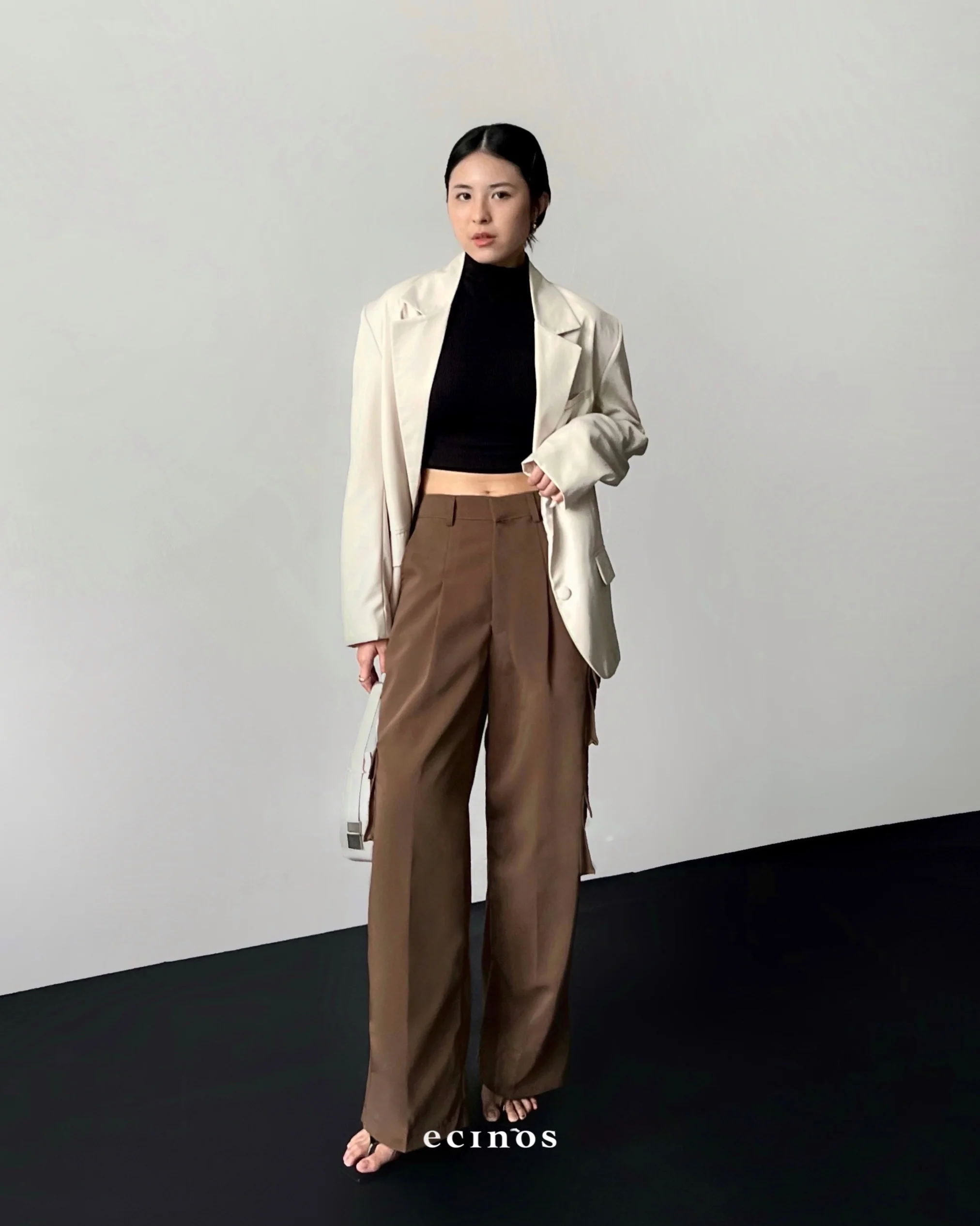 ECINOS - Darkest Cargo Pants - Image 4