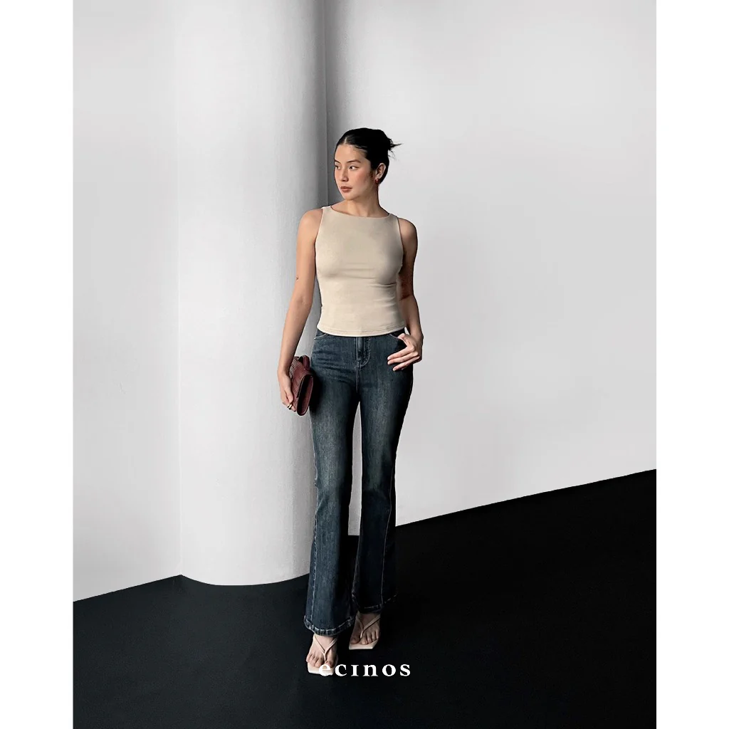 ECINOS - CORE Fitted Boatneck Tencel Top - Image 4