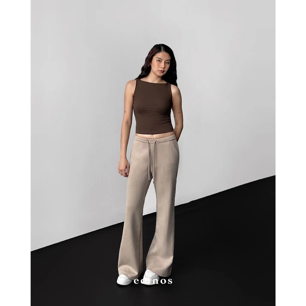 ECINOS - CORE Fitted Boatneck Tencel Top - Image 5