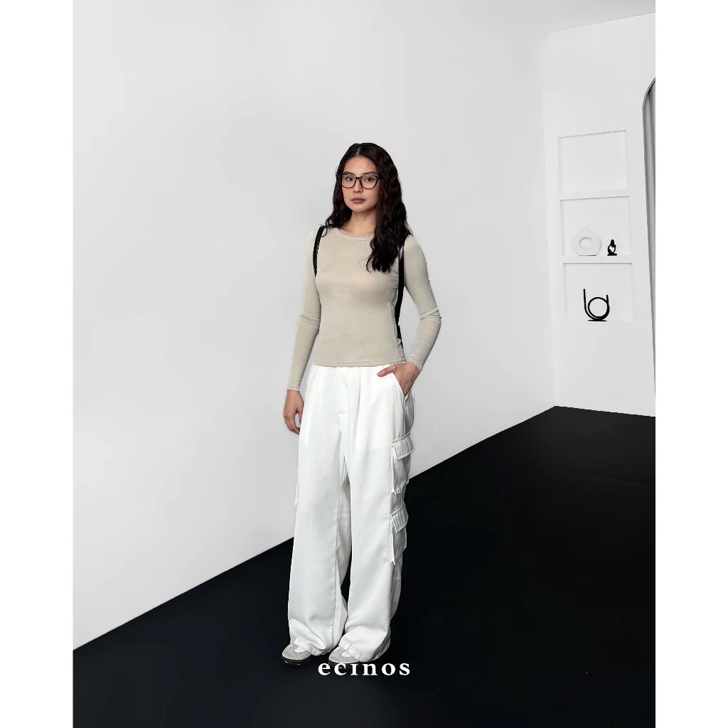 ECINOS - CORE Fitted Longsleeved Tencel Top - Image 10