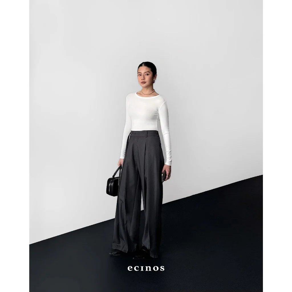 ECINOS - CORE Fitted Longsleeved Tencel Top - Image 5