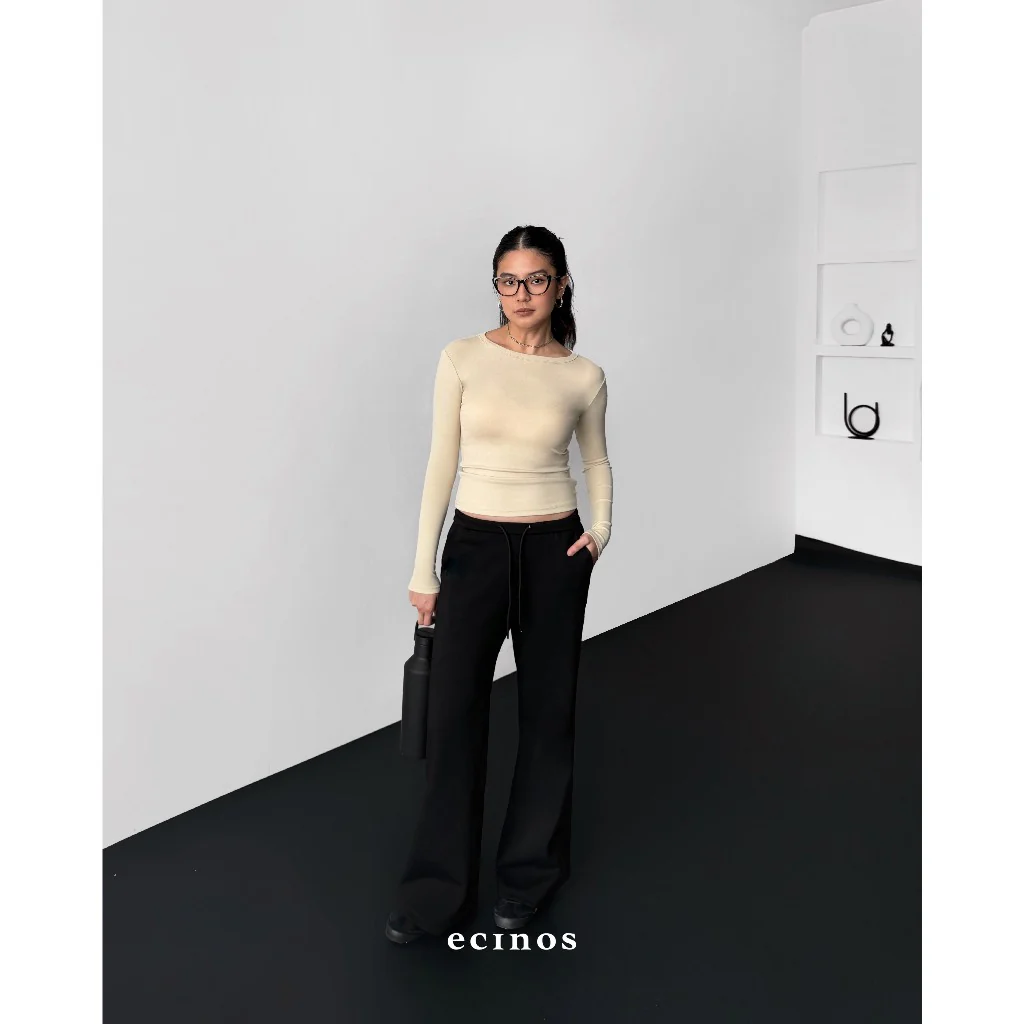 ECINOS - CORE Fitted Longsleeved Tencel Top - Image 7