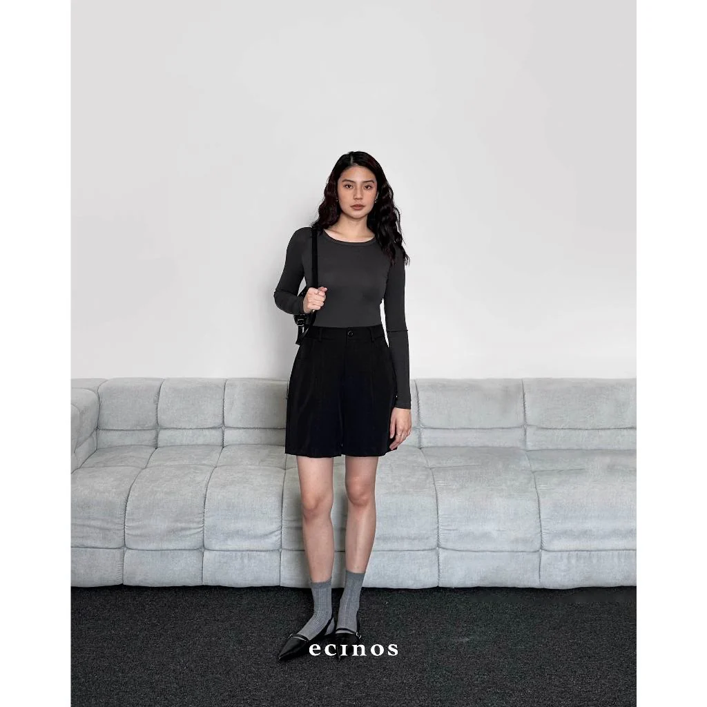 ECINOS - CORE Fitted Longsleeved Tencel Top - Image 9