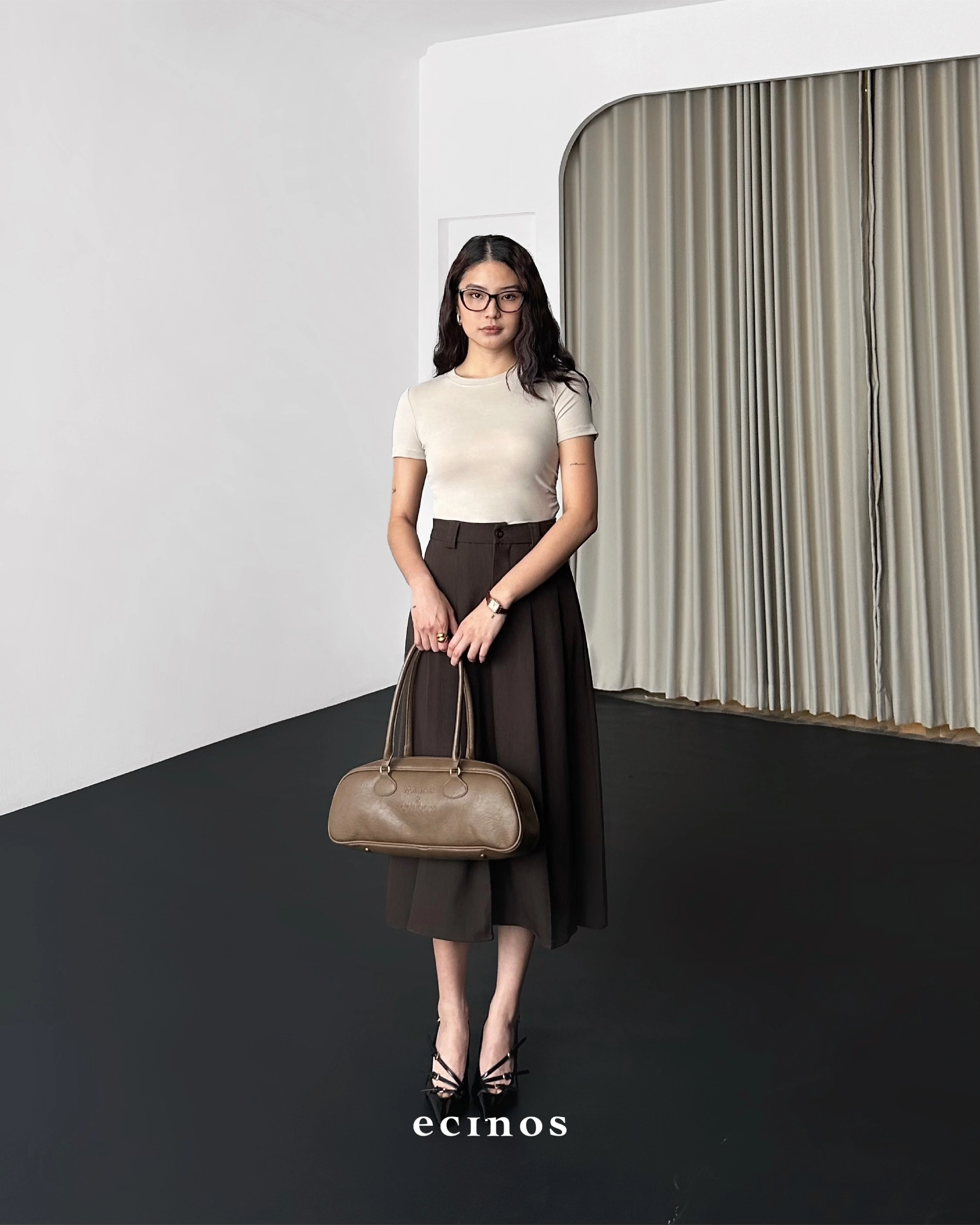 ECINOS - CORE Fitted Tencel T-shirt (Cropped) - Image 4