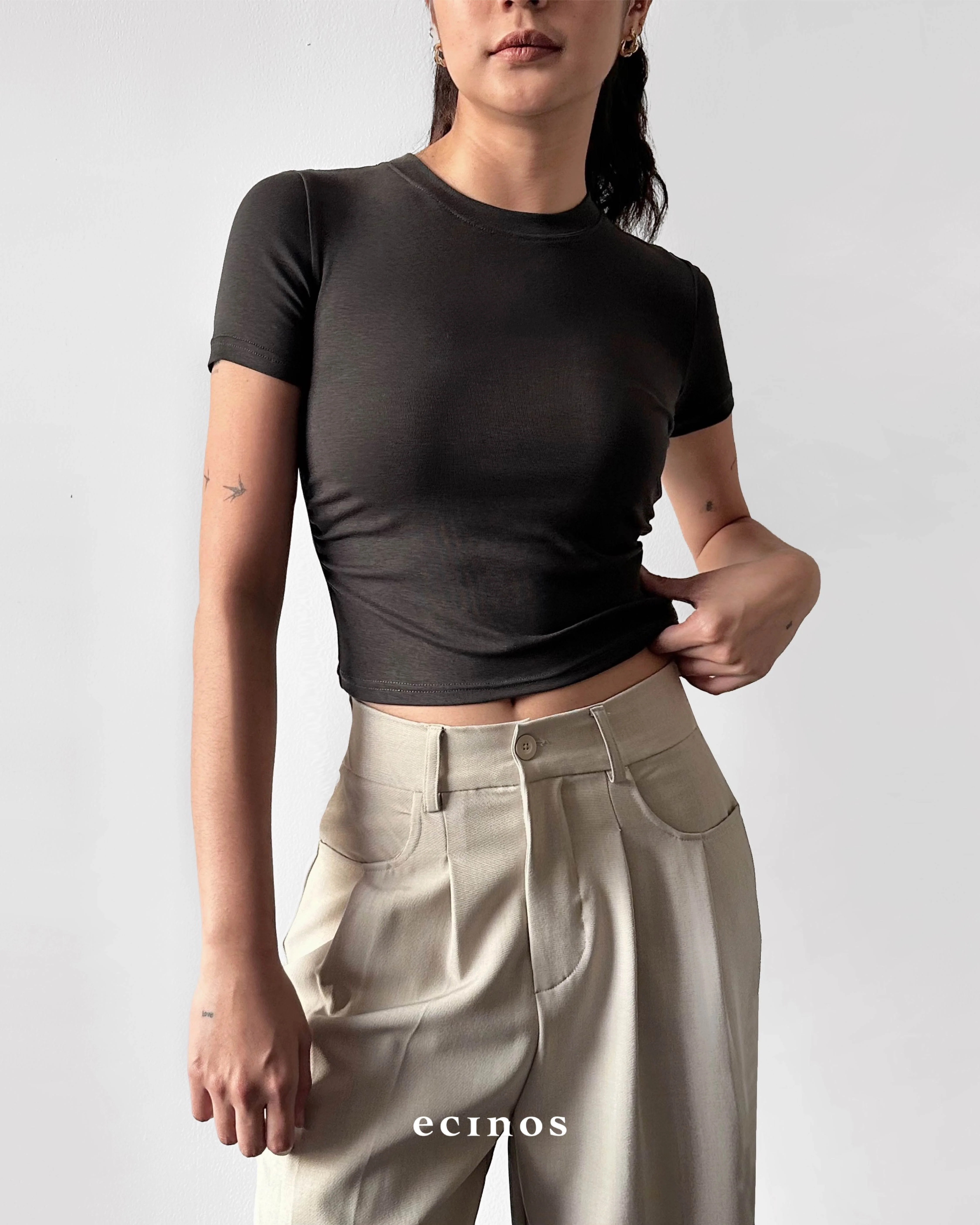 ECINOS - CORE Fitted Tencel T-shirt (Cropped) - Image 9