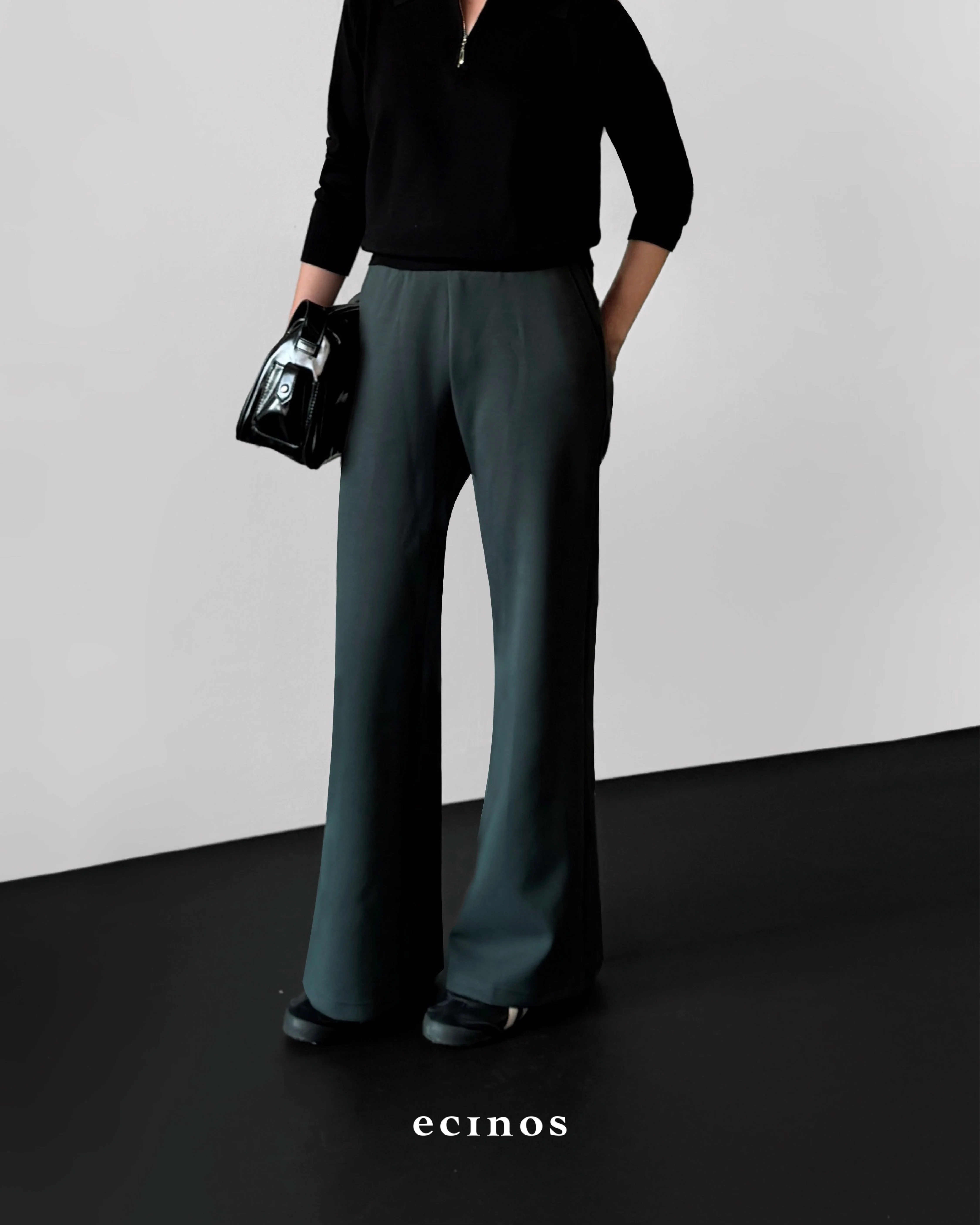 ECINOS - CORE Flared Heavyweight Pants - Image 11