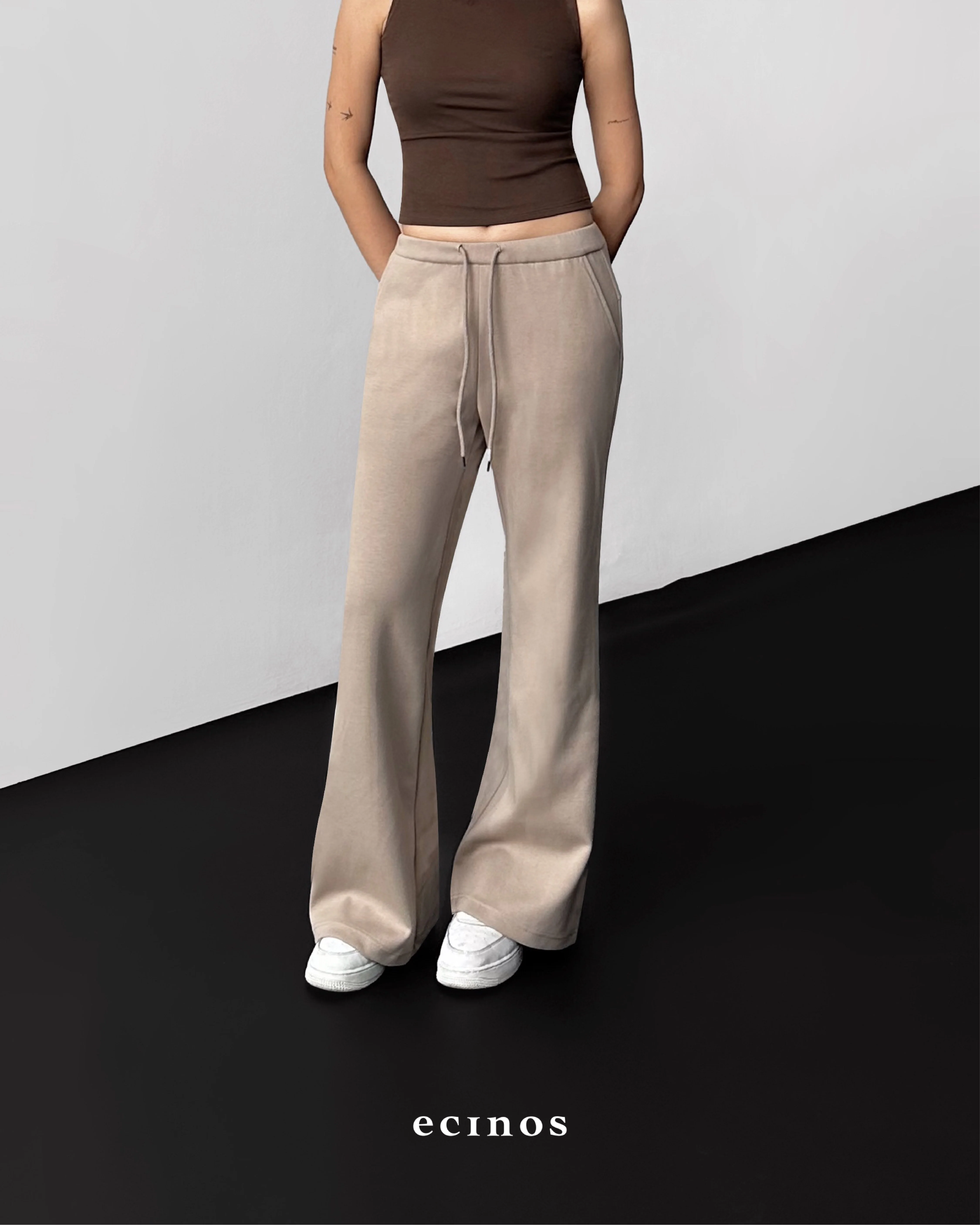 ECINOS - CORE Flared Heavyweight Pants - Image 12