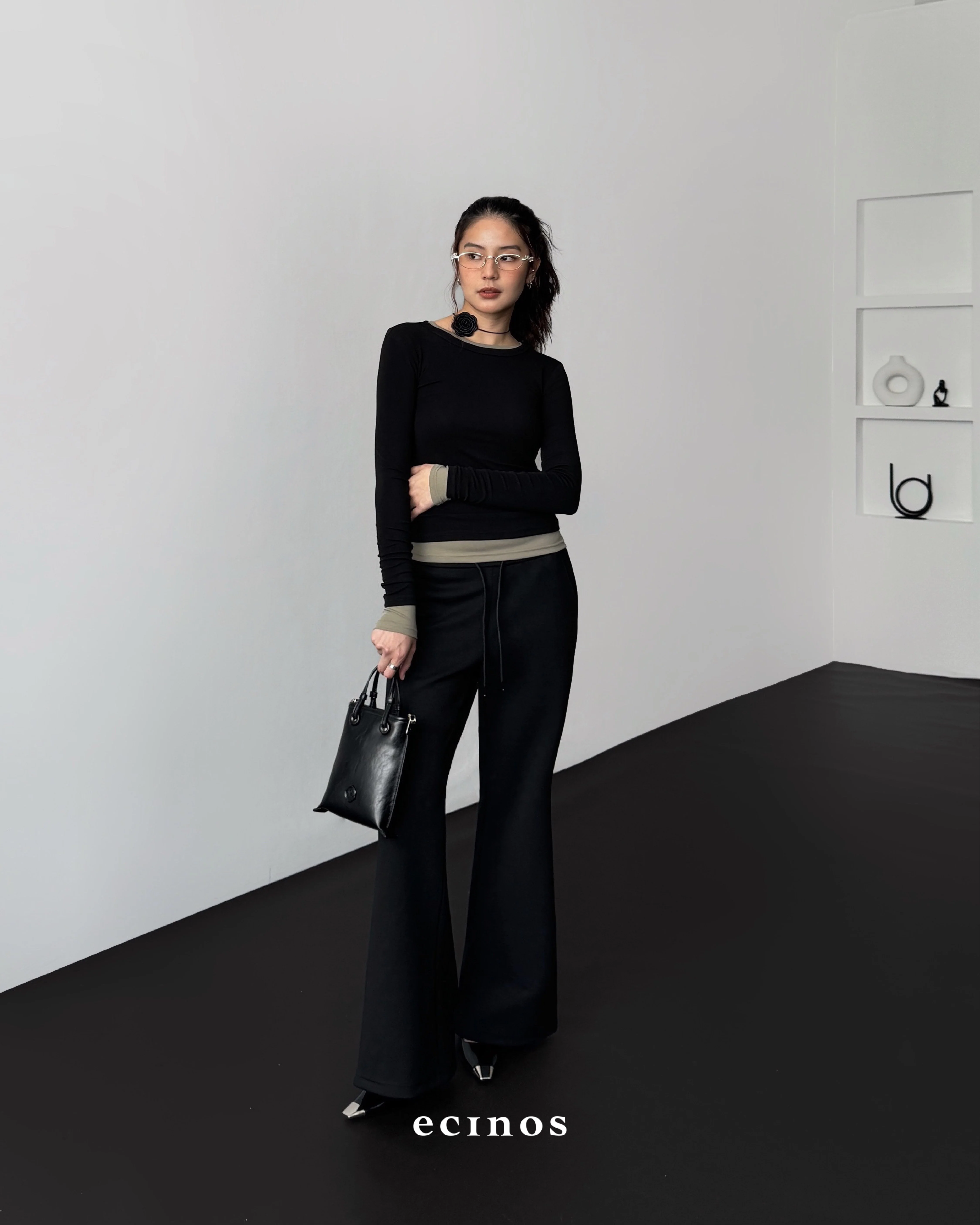 ECINOS - CORE Flared Heavyweight Pants - Image 3