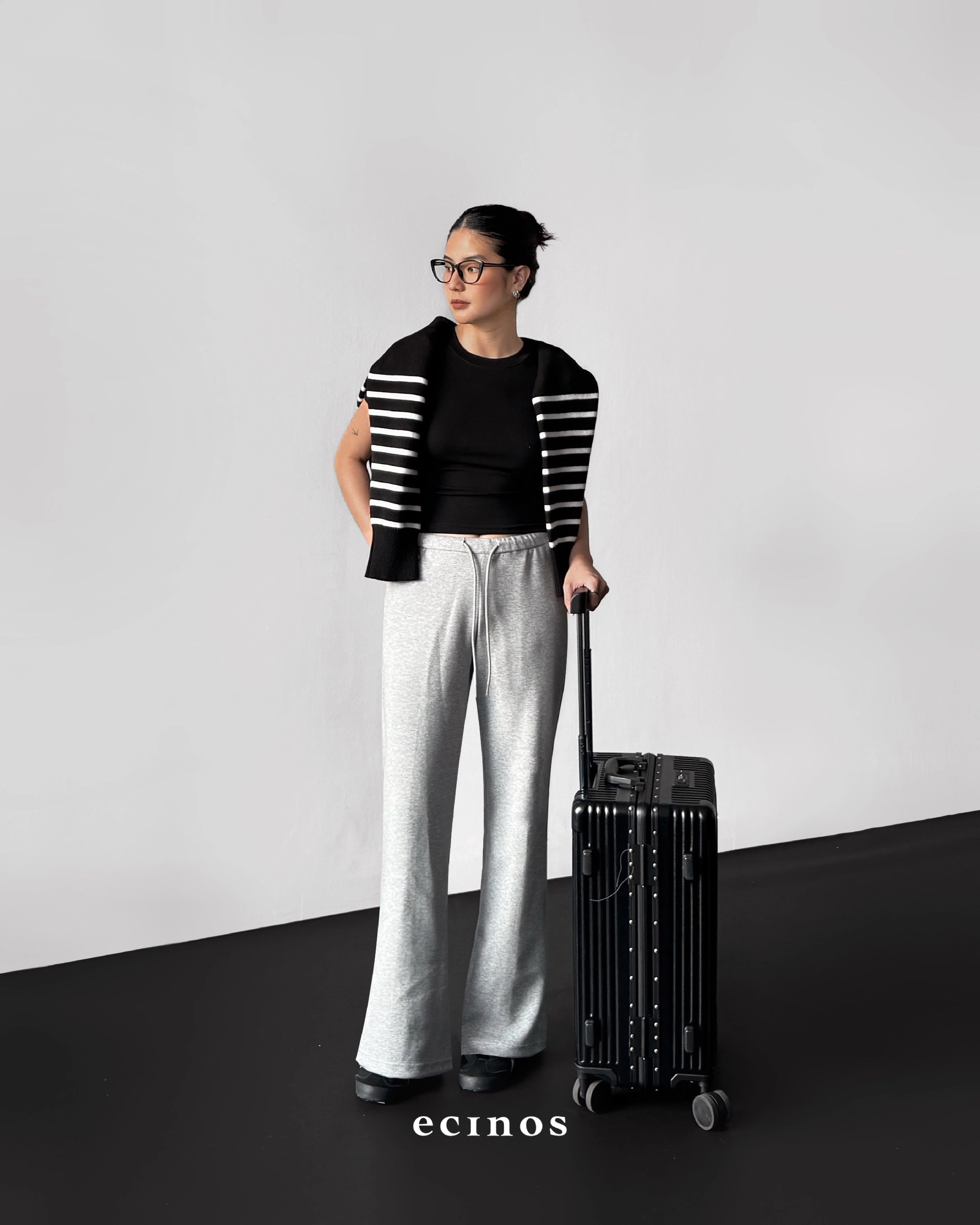 ECINOS - CORE Flared Heavyweight Pants - Image 8