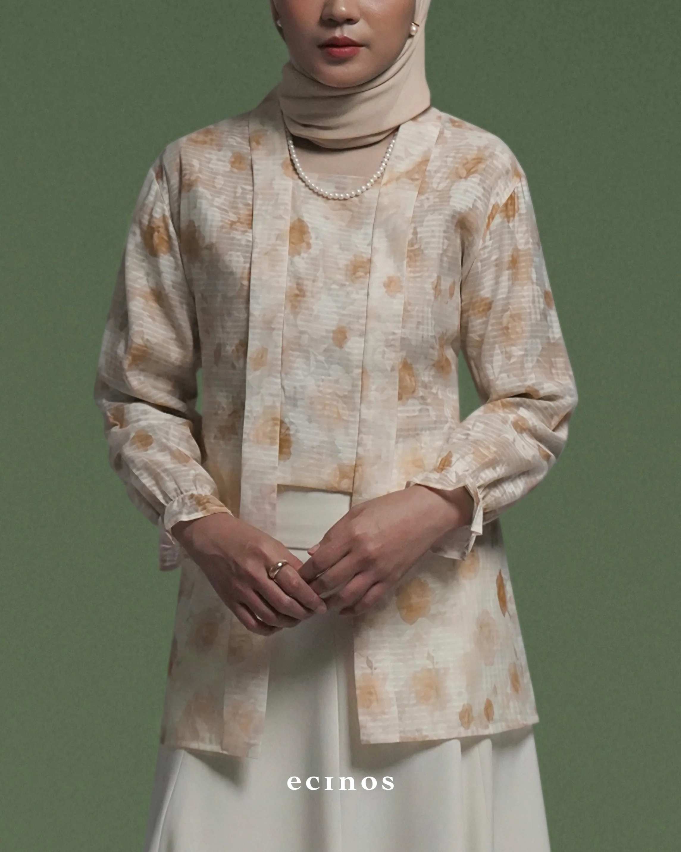 ECINOS - Floral Printed Tulle Top 2.0 - Image 10