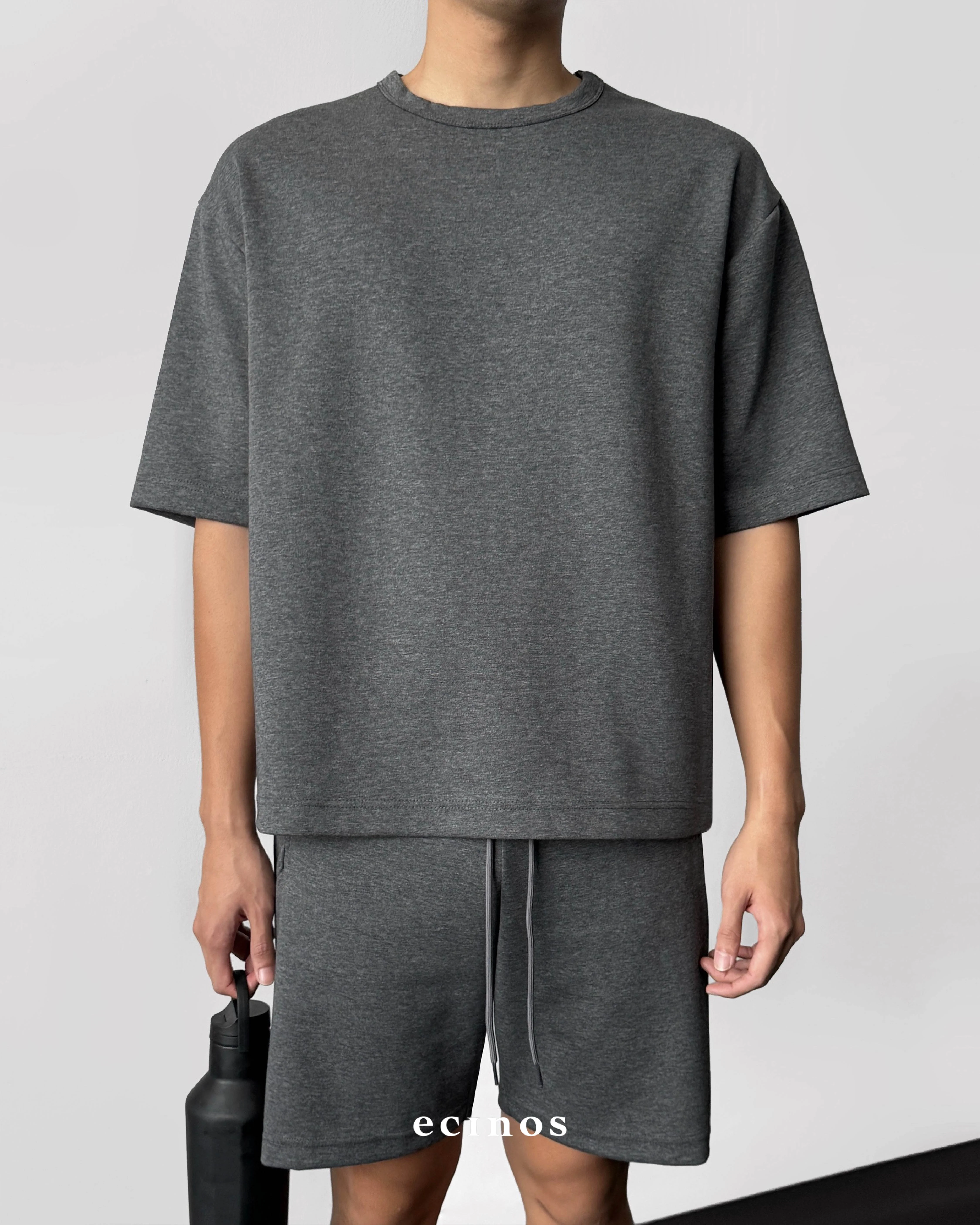 ECINOS Man - CORE Oversized Heavyweight T-shirt - Image 13