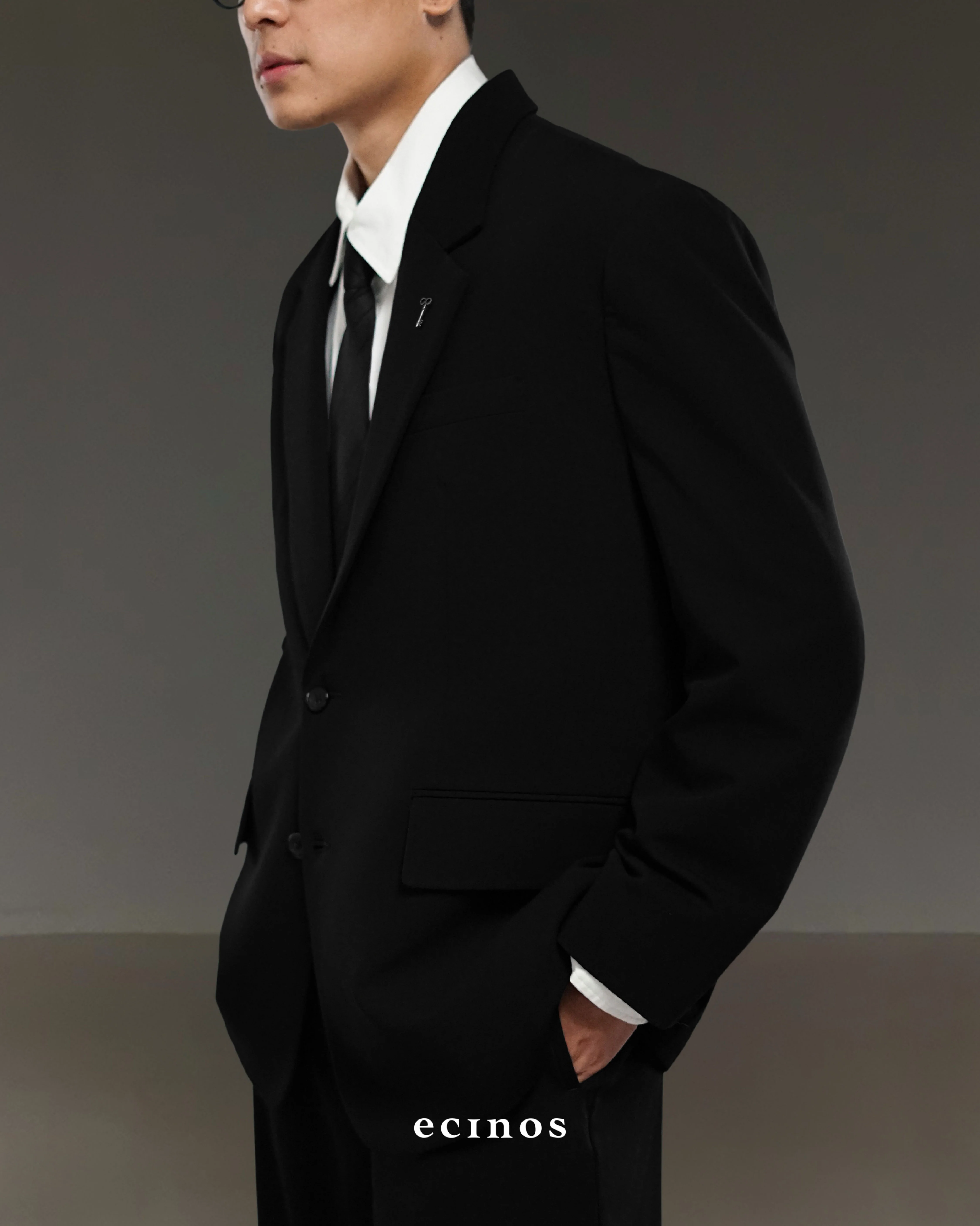 ECINOS Man - Tailored Oversized Blazer (Man Version) - Image 10