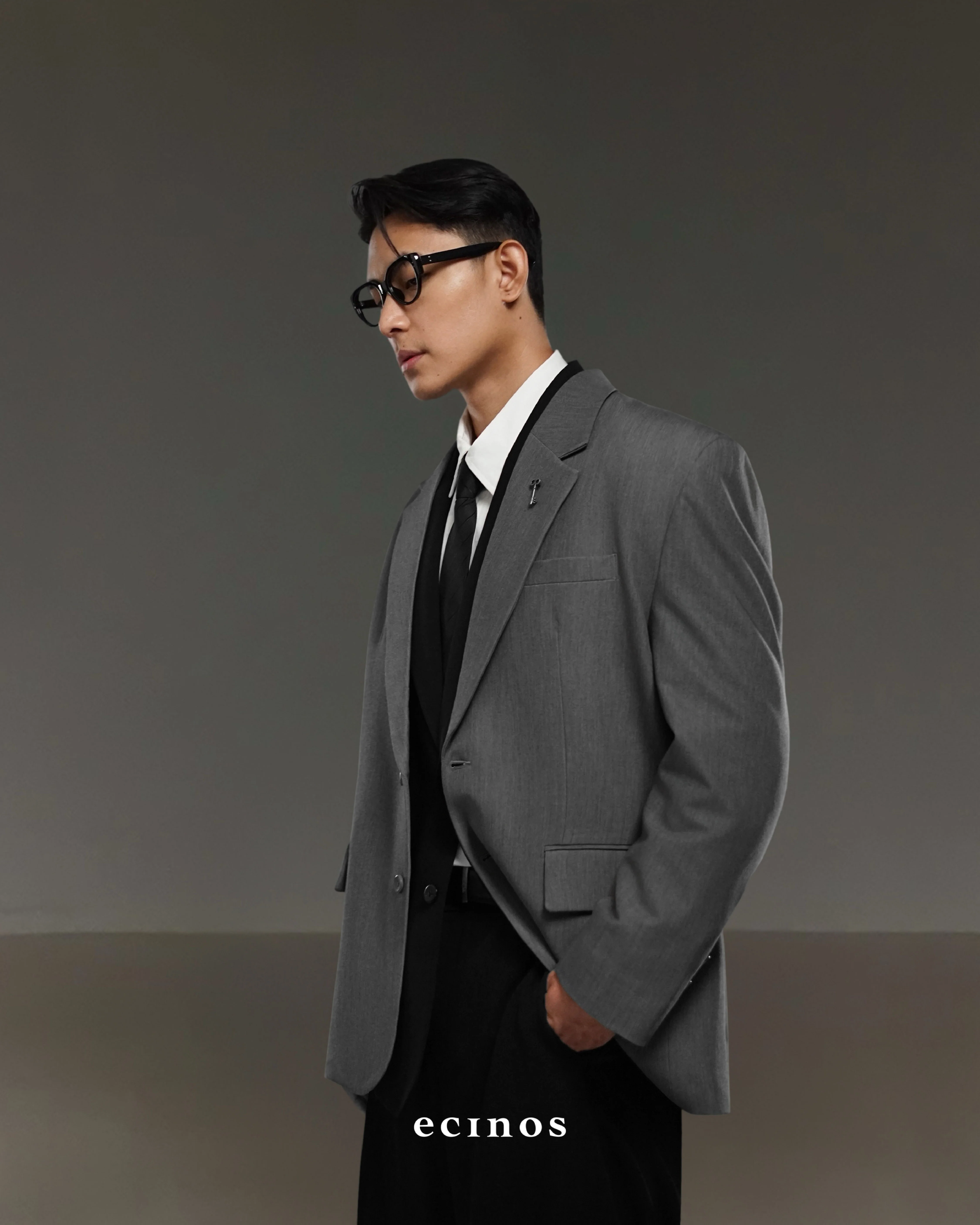 ECINOS Man - Tailored Oversized Blazer (Man Version) - Image 5