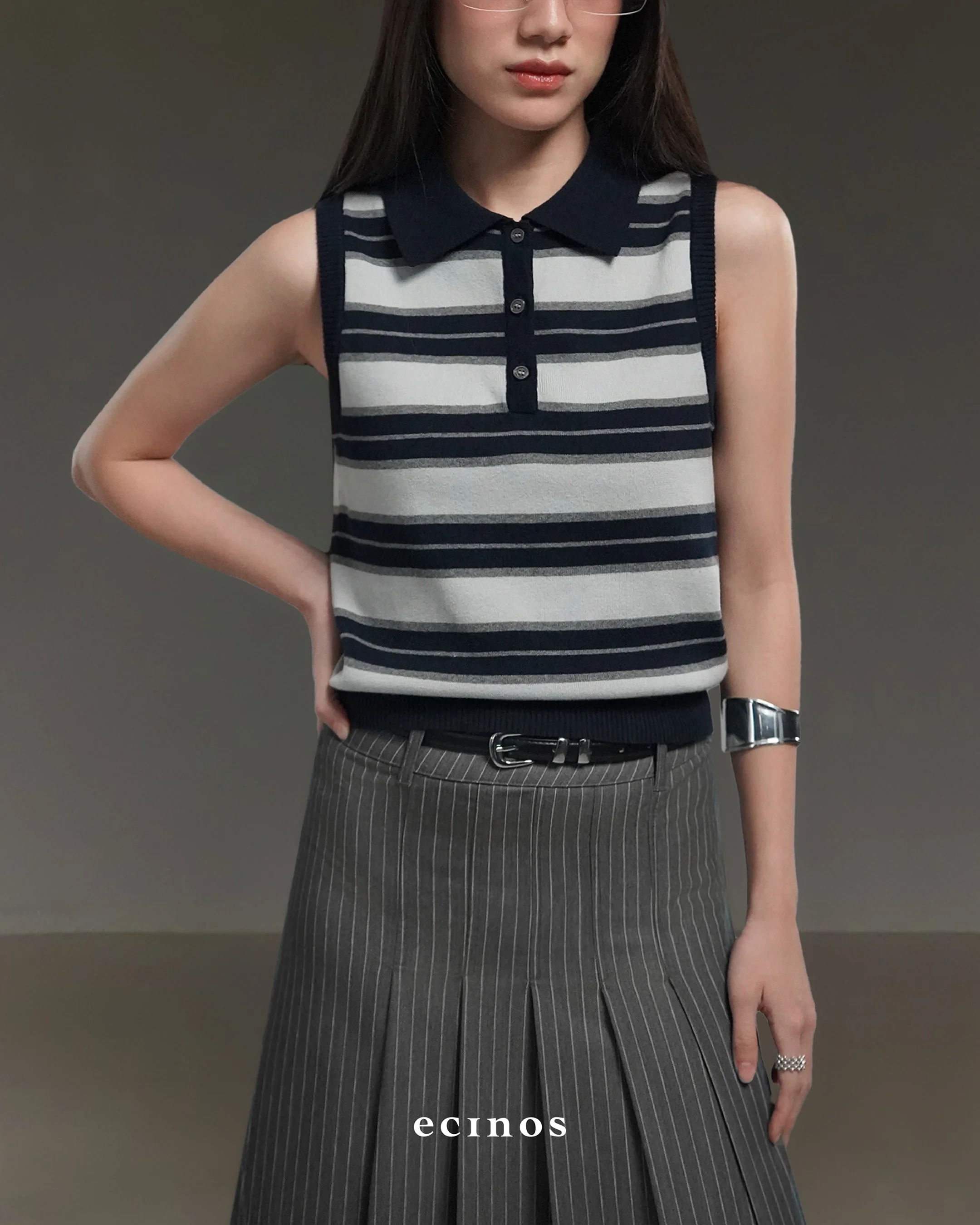 ECINOS - Ollie Knitted Polo Vest - Image 11