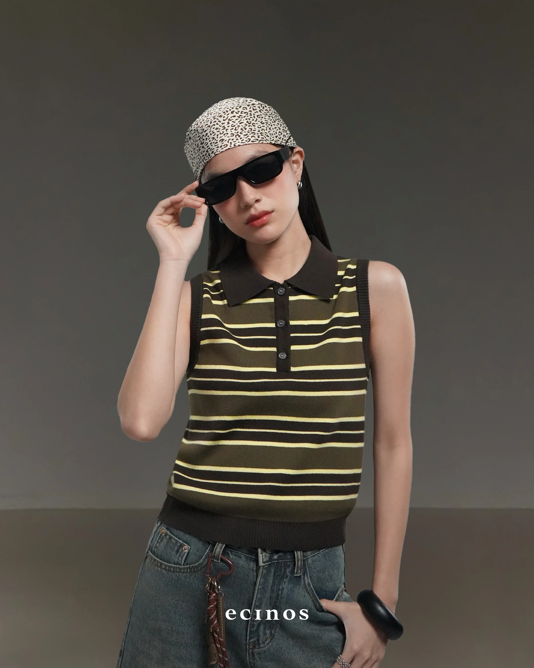 ECINOS - Ollie Knitted Polo Vest - Image 5