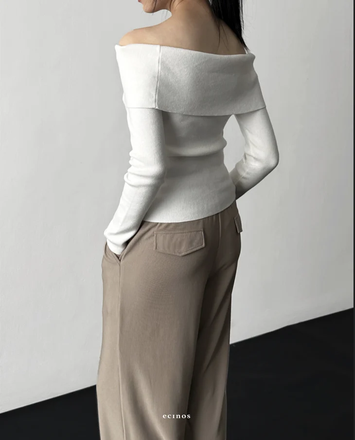 ECINOS - HR Off Shoulder Knit Top - Image 5