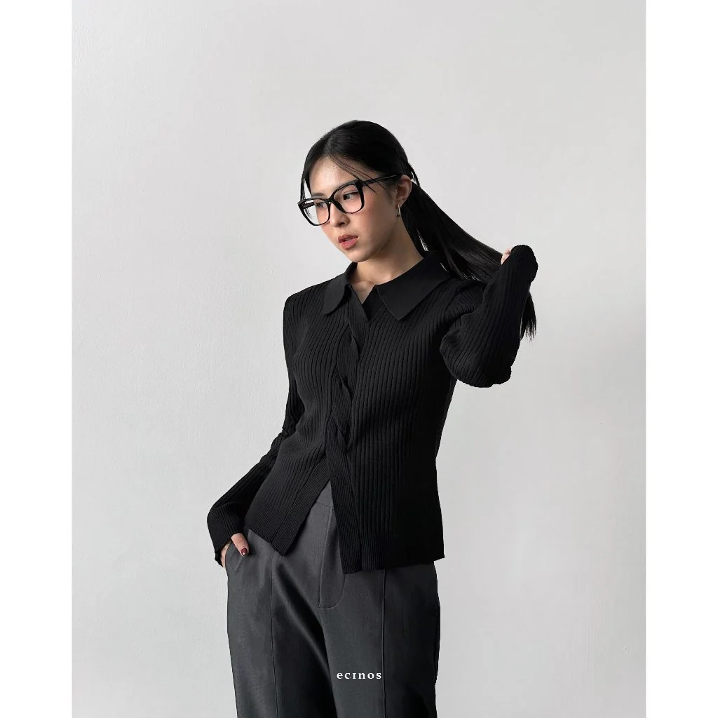 ECINOS - Marketing Twisted Knit Top - Image 6